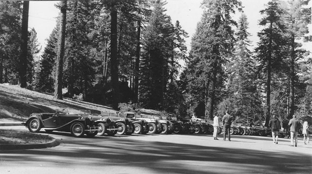 Lineup at the 1968 TCMG / ARR Conclave at Kings Canyon.